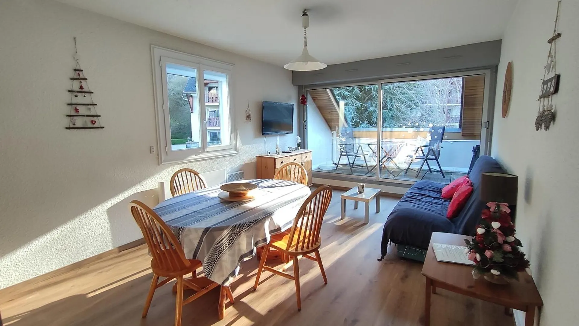 T2 Spacieux Et Lumineux Avec 2 Terrasses Sud Et Est, Proche Centre Village Сен-Лари-Сулан